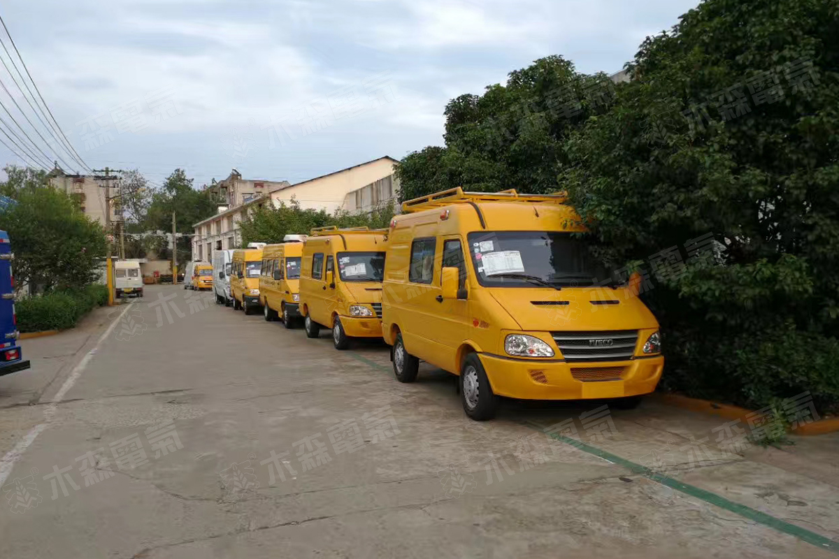 電力綜合試驗車